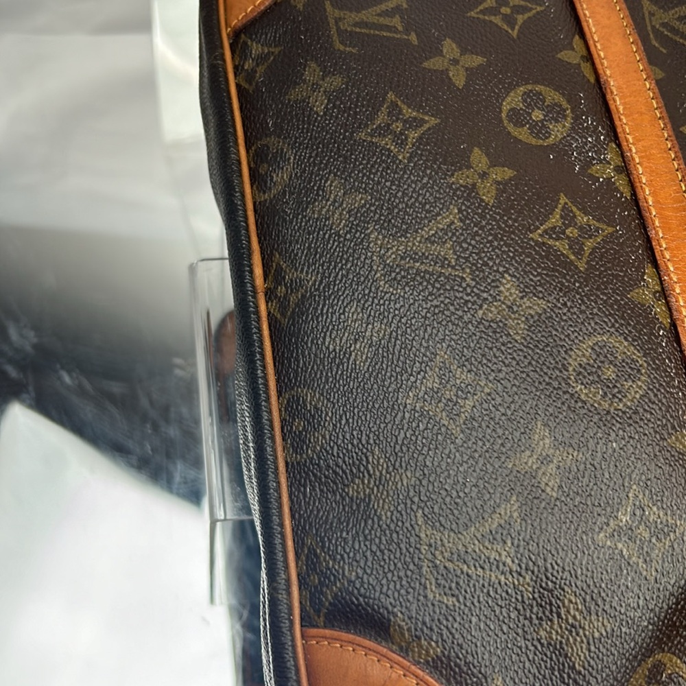 Luis Vuitton LOUIS VUITTON lClauch - Picture 6 of 12